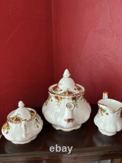 Royal Doulton Old Country Roses 3 Piece Bone China Tea Set Mint in Box