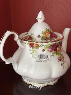 Royal Doulton Old Country Roses 3 Piece Bone China Tea Set Mint in Box