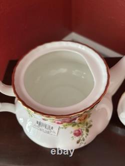 Royal Doulton Old Country Roses 3 Piece Bone China Tea Set Mint in Box