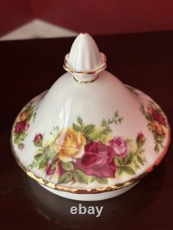 Royal Doulton Old Country Roses 3 Piece Bone China Tea Set Mint in Box