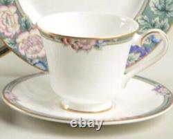 Royal Doulton Orchard Hill China 40 Piece SET 5 Piece Place Settings For 8