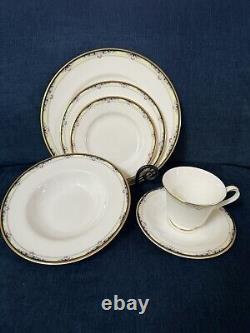 Royal Doulton Rhodes English Fine China Dinner Set For 8