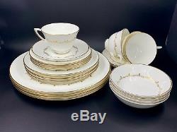 Royal Doulton Rondo 6 Piece Plate Settings For 4 Bone China England 24 Pieces