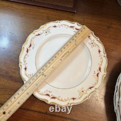 Royal Doulton STRASBOURG WHITE/GOLD/WINE Bone China Set Serves 6 England 32 P