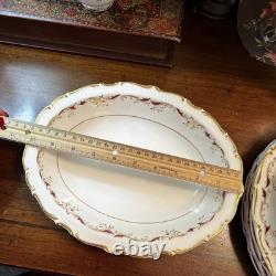 Royal Doulton STRASBOURG WHITE/GOLD/WINE Bone China Set Serves 6 England 32 P