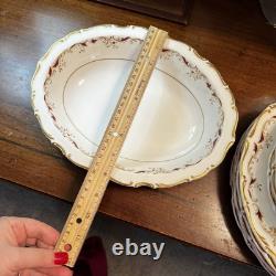 Royal Doulton STRASBOURG WHITE/GOLD/WINE Bone China Set Serves 6 England 32 P