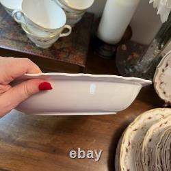 Royal Doulton STRASBOURG WHITE/GOLD/WINE Bone China Set Serves 6 England 32 P