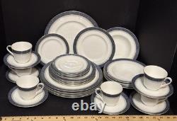 Royal Doulton Sherbrooke H5009 Fine China 36pcs 6 pc place setting service for 6