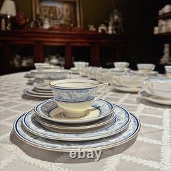 Royal Doulton Tewkesbury Bone China 57pc Set for 9 with Cream Soup Bowls England