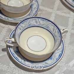 Royal Doulton Tewkesbury Bone China 57pc Set for 9 with Cream Soup Bowls England