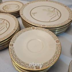 Royal Doulton White Nile Fine China Tableware Set 38 PCS VTG Made In England 70s