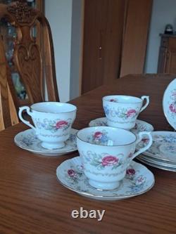 Royal Standard Fine China Pink & Blue Floral Design 20 Piece Dinnerware Grouping