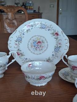 Royal Standard Fine China Pink & Blue Floral Design 20 Piece Dinnerware Grouping