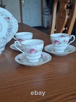 Royal Standard Fine China Pink & Blue Floral Design 20 Piece Dinnerware Grouping