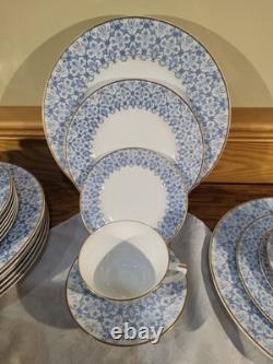 Royal Worcester Blue Aragon China Dinnerware, Set 5 Pc Per Person Service 8