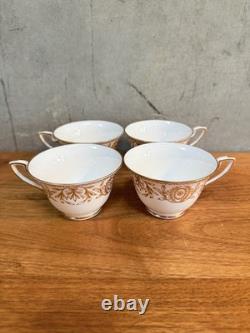 Royal Worcester Bone China POMPADOUR 20 Pc Dinnerware Set