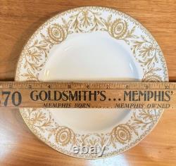 Royal Worcester Bone China POMPADOUR 20 Pc Dinnerware Set