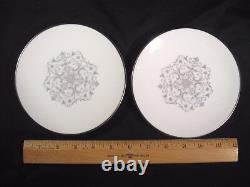 Royal Worcester Bridal Lace China 4 Piece Place Setting for 4 with extras 19 pcs