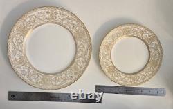 Royal Worcester Embassy White Gold 36pc Dinnerware Set Service for 6 England