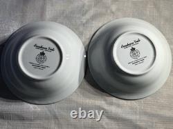 Royal Worcester Evesham Vale 12-Piece Porcelain Dinnerware Set Green Rim MINT