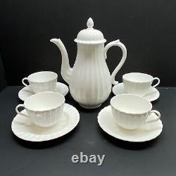 Royal Worcester tea/coffee Pot / Pitcher 4 Cup 4 Sauciers set Warmstry white