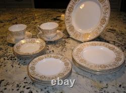 Royal Worchester Fine Bone China England Pompadour Pattern dinnerware -18 Pcs