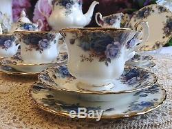 Royal albert Moonlight rose bone china England Tea set for 6, 1st quality