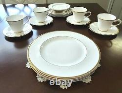 Set/4 NWT ROYAL DOULTON ALICE Set of 4 Dinner Plates 10 3/4 Bone China England