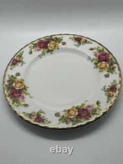 Set Of 4 Royal Albert England Bone China Old Country Roses 8 1/8 Salad Plates