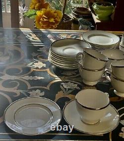 Set Of 8 WEDGWOOD china STERLING footed TEACUP cup and SAUCER 501717, England