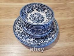Set of 12 Royal Wessex Churchill England TONQUIN Blue Dinner Bread Cereal Plates