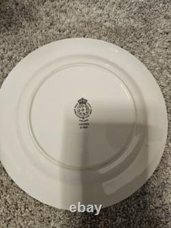 Set of 18 Royal Worcester Bone China LAVINIA Dinner Plates England (cream)