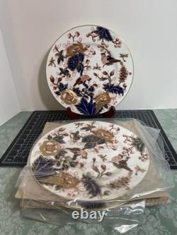 Set of 4 Coalport Hong Kong Dinner Plates Fine Bone China England withOriginal Box