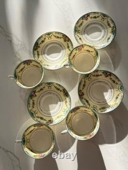 Set of 4 Wedgwood Grosvenor Bone China Footed Cups & Saucers W697