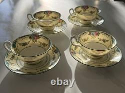 Set of 4 Wedgwood Grosvenor Bone China Footed Cups & Saucers W697