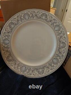 Set of (6) Wedgwood R4652 Dolphins Dinner Plate Bone China England Platinum Trim