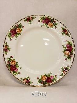 Set of 8 Royal Albert Bone China England Old Country Roses Dinner Plates