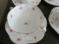 Shelley Bone China England Dainty Pink Roses Set Of 4 Cream Soup Bowl And Saucer