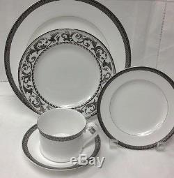 Spode Argent 5 Piece Place Setting Bone China New In Box Made In England