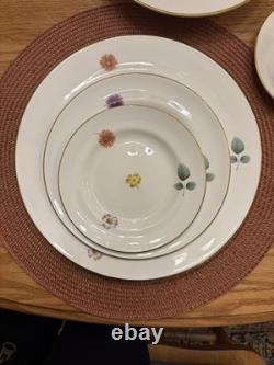 Spode Astor 6 6 Piece Place Setting Bone China England Rare Discontinued Set