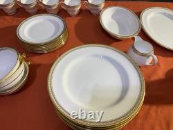 Spode Bone China Dinnerware Set Service For 8