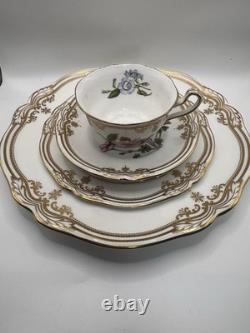 Spode STAFFORD FLOWERS bone china England 5pc Place Setting /Excellent condition