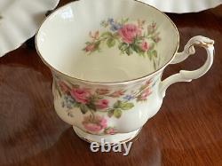 Timeless Vintage Bone China Tea Set 6 Persons'moss Rose' Royal Albert England