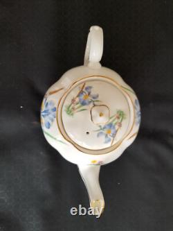 Tuscan bone china England whole blue iris tea set. 20 pieces