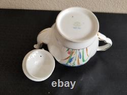 Tuscan bone china England whole blue iris tea set. 20 pieces