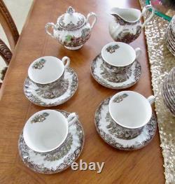 VTG 45 Piece Johnson Brothers Heritage Hall Ironstone China Set For 8 Gorgeous