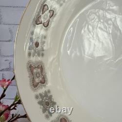 VTG Minton Meridian S-713 Bone China Dinner Plates Set (10) England 1960s 10,5