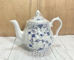 VTG Myott Meakin Finlandia China Set Staffordshire England White Blue Design