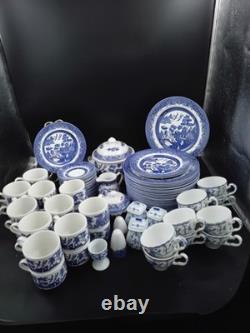 Vint. Churchill Blue Willow China Dinnerware 84 Pc Staffordshire England, Mint