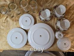 Vintage 1962 England Royal Albert Old Country Roses 6 piece set for 4 Bone China